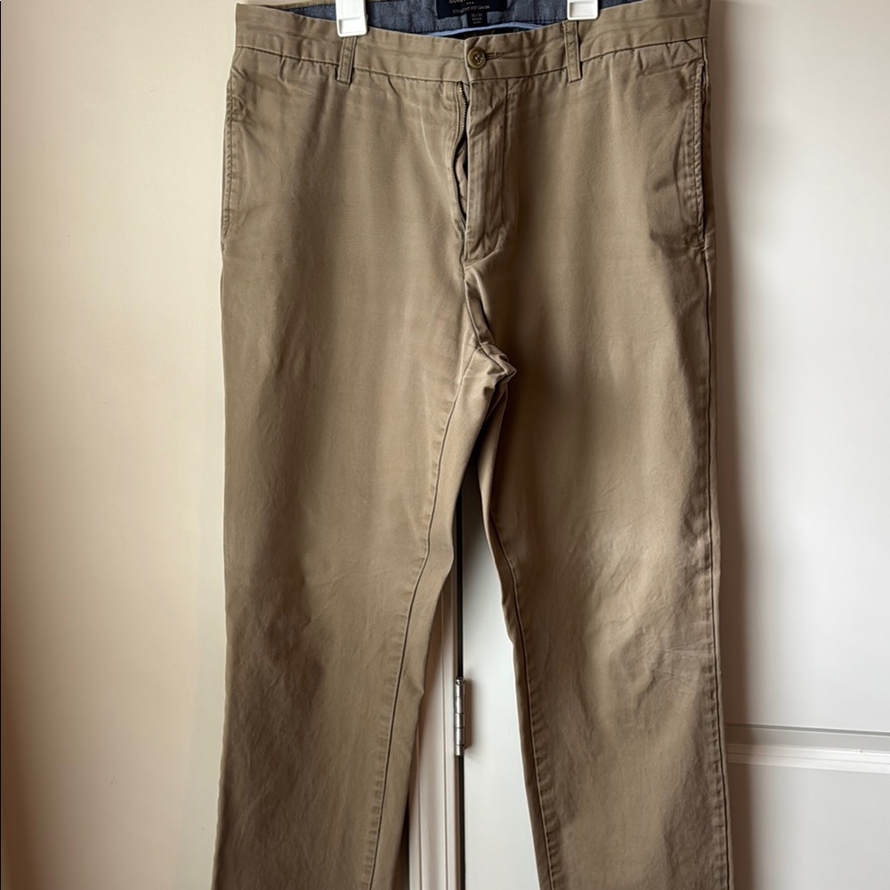 Men's Khaki Pants